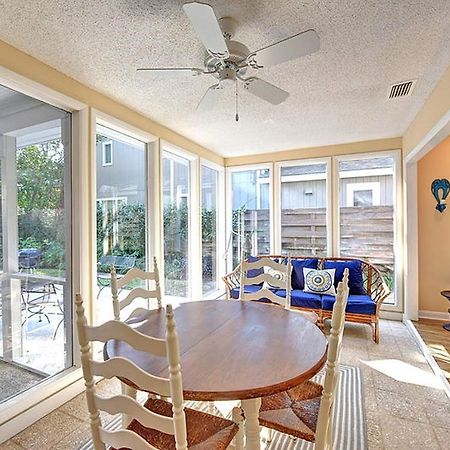 2108 Bruce Drive By Hodnett Cooper Villa St. Simons Island Exterior photo