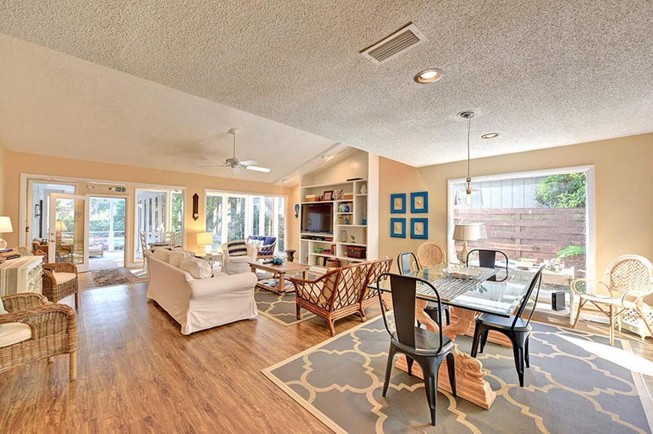 2108 Bruce Drive By Hodnett Cooper Villa St. Simons Island Exterior photo